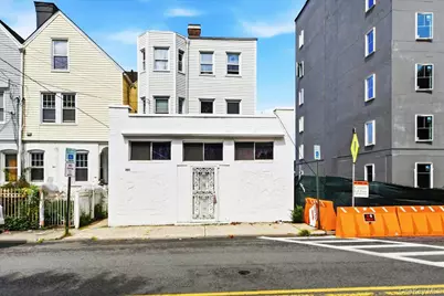 301 Warburton Avenue #1, Yonkers, NY 10701 - Photo 3