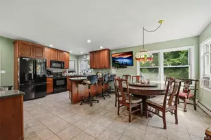 53 Florance Dr, Central Valley, NY 10917 - Photo 7