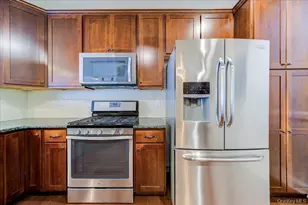 732 Regency Drive, Fishkill, NY 12524 - Photo 17
