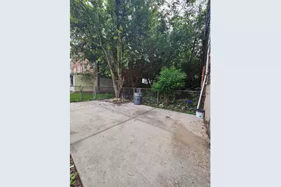 322 Wortman Avenue, Brooklyn, NY 11207 - Photo 17