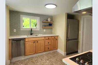 29 Cherry Street, Red Hook, NY 12571 - Photo 17
