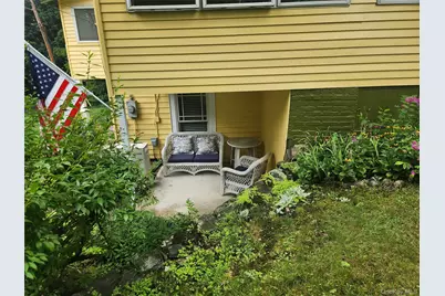 29 Cherry Street, Red Hook, NY 12571 - Photo 5