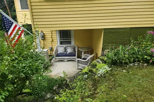 29 Cherry St, Red Hook, NY 12571 - Photo 5