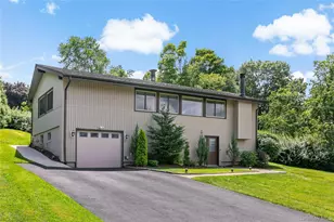 239 Carolina Rd, Yorktown Heights, NY 10598 - Photo 3