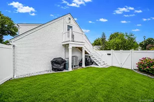 5 Horseshoe Dr, Holbrook, NY 11741 - Photo 7