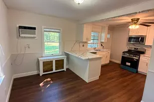375 S 3rd St, Lindenhurst, NY 11757 - Photo 5