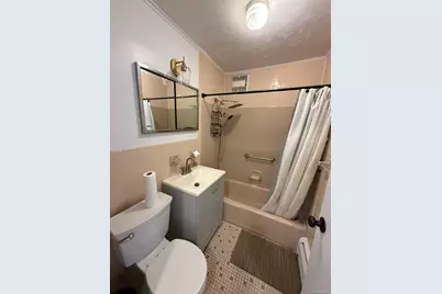 375 S 3rd Street, Lindenhurst, NY 11757 - Photo 29