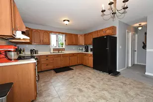 2224 Louis Kossuth Ave, Ronkonkoma, NY 11779 - Photo 25