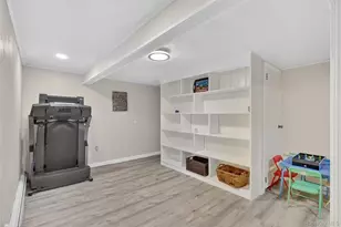 17 Bayberry Rd, Ronkonkoma, NY 11779 - Photo 13