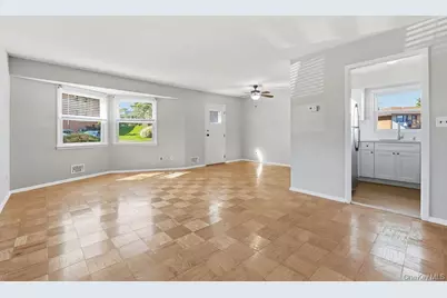16D Essex Place, Yorktown Heights, NY 10598 - Photo 5