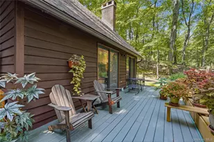 9 Crescent Ln, New Paltz, NY 12561 - Photo 3