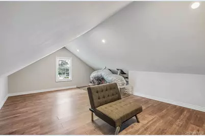 1365 Langdon Boulevard, Rockville Centre, NY 11570 - Photo 15