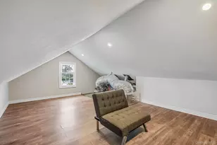 1365 Langdon Blvd, Rockville Centre, NY 11570 - Photo 15
