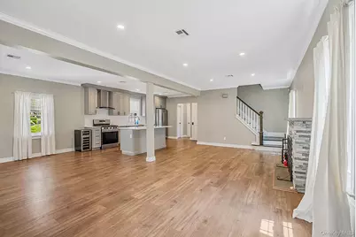 1365 Langdon Boulevard, Rockville Centre, NY 11570 - Photo 5