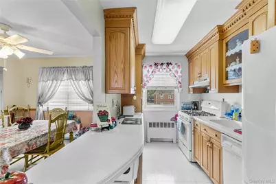 155-32 84th Street #3, Howard Beach, NY 11414 - Photo 3