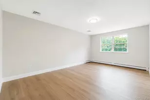 11 Bates Ln, Ridge, NY 11961 - Photo 17