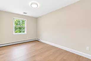 11 Bates Ln, Ridge, NY 11961 - Photo 25