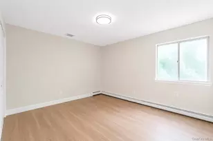 11 Bates Ln, Ridge, NY 11961 - Photo 23