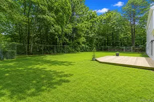 11 Bates Ln, Ridge, NY 11961 - Photo 35