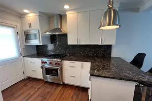 43 Crescent St, Hicksville, NY 11801 - Photo 3