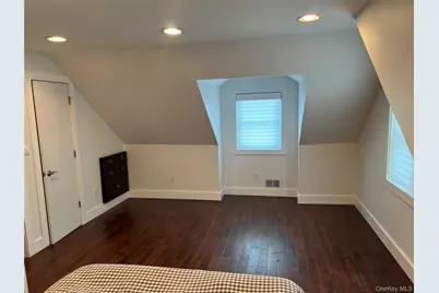 43 Crescent Street, Hicksville, NY 11801 - Photo 7