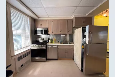 1902 Stillwell Avenue, Brooklyn, NY 11223 - Photo 19