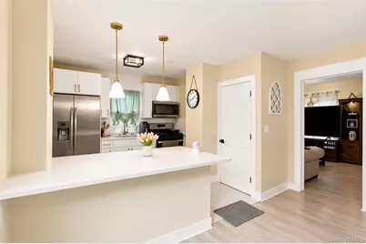 21 Shuit Place, Central Valley, NY 10917 - Photo 7