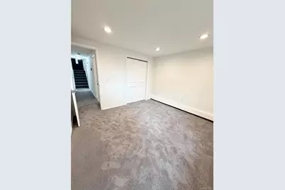 32 Dorchester Road, Ronkonkoma, NY 11779 - Photo 15