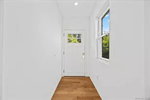 4084 Seton Ave, Bronx, NY 10466 - Photo 5