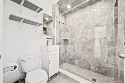4084 Seton Avenue, Bronx, NY 10466 - Photo 19