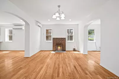 4084 Seton Avenue, Bronx, NY 10466 - Photo 7
