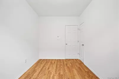 4084 Seton Avenue, Bronx, NY 10466 - Photo 25