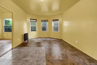 89 Saratoga Avenue #1, Yonkers, NY 10705 - Photo 1