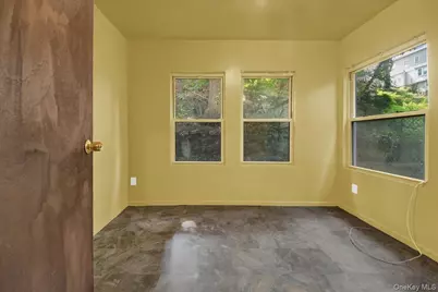 89 Saratoga Avenue #1, Yonkers, NY 10705 - Photo 5