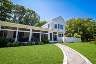 36 Breezy Dr, Sag Harbor, NY 11963 - Photo 37