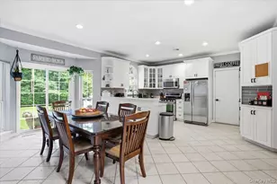 48 Province Dr, South Setauket, NY 11720 - Photo 9