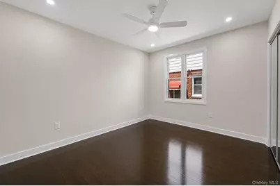 8341 Little Neck Parkway, Glen Oaks, NY 11004 - Photo 27