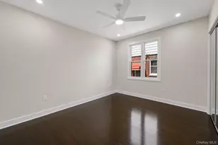 83-41 Little Neck Pkwy, Glen Oaks, NY 11004 - Photo 27