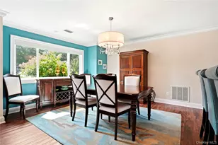 93 Boathouse Ln W, Bay Shore, NY 11706 - Photo 11