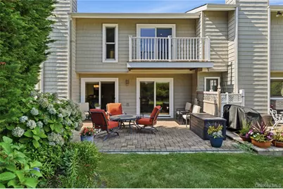 93 Boathouse Lane W, Bay Shore, NY 11706 - Photo 37