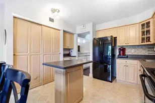 93 Boathouse Ln W, Bay Shore, NY 11706 - Photo 21