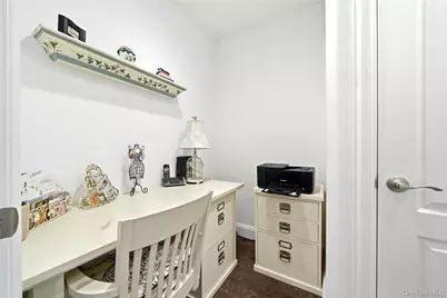 93 Boathouse Lane W, Bay Shore, NY 11706 - Photo 31