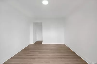 3840 Greystone Avenue #3A, Bronx, NY 10463 - Photo 9
