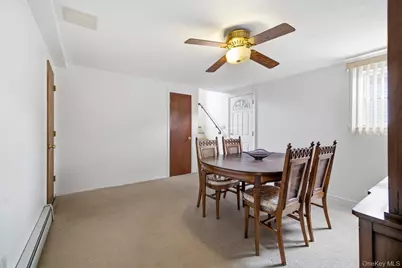 1706 Washington Drive, Merrick, NY 11566 - Photo 9