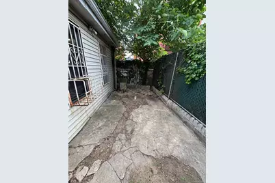 590 Elton Street, Brooklyn, NY 11208 - Photo 7