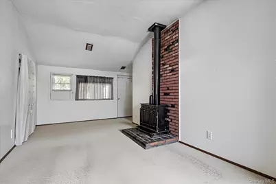 307 Old Country Road, Melville, NY 11747 - Photo 13