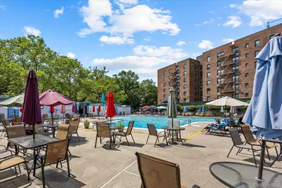 80-35 Springfield Blvd #1M, Queens Village, NY 11427 - Photo 21