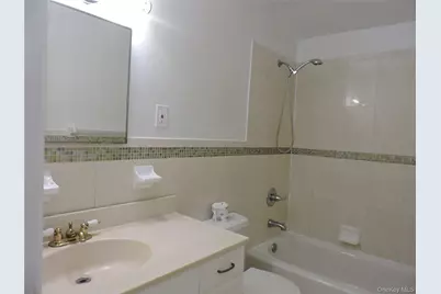 134-46 161st Street, Jamaica, NY 11434 - Photo 7