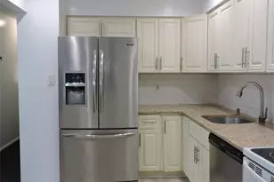 134-46 161st St, Jamaica, NY 11434 - Photo 5