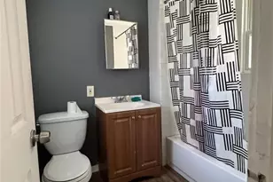 193 W Graham Ave, Hempstead, NY 11550 - Photo 7